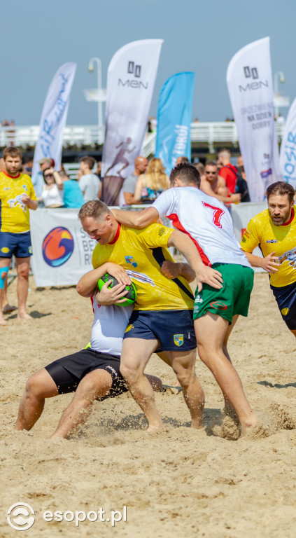Sopot Beach Rugby 2021: na boisku samorządowcy i... żołnierze [FOTO]