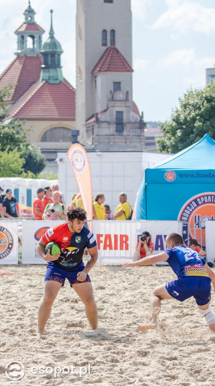 Sopot Beach Rugby 2021: na boisku samorządowcy i... żołnierze [FOTO]