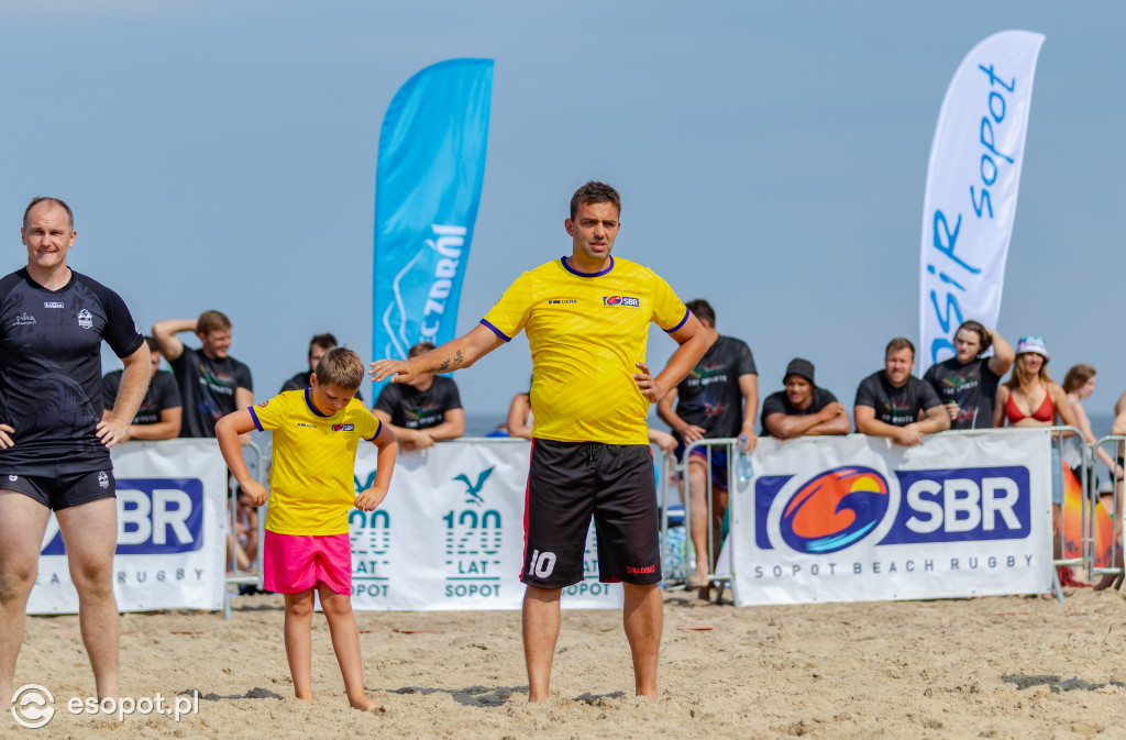 Sopot Beach Rugby 2021: na boisku samorządowcy i... żołnierze [FOTO]
