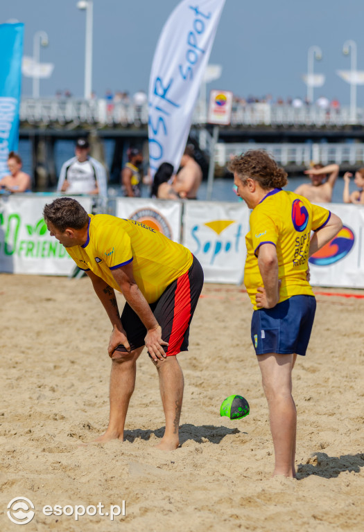 Sopot Beach Rugby 2021: na boisku samorządowcy i... żołnierze [FOTO]
