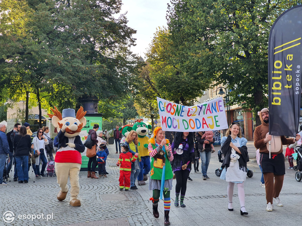 Sopot: Baśniowy korowód przeszedł Monciakiem! [FOTO]
