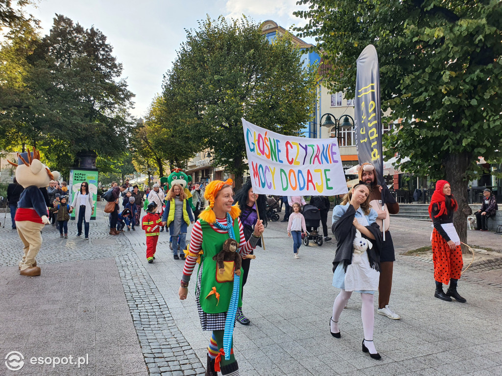 Sopot: Baśniowy korowód przeszedł Monciakiem! [FOTO]
