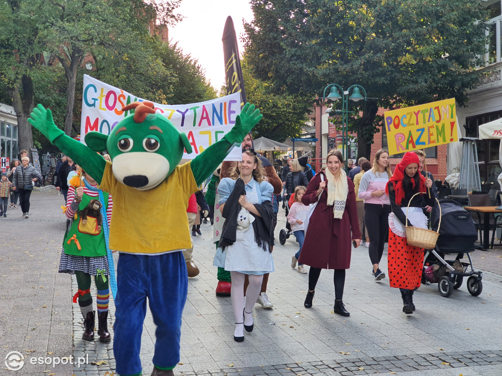 Sopot: Baśniowy korowód przeszedł Monciakiem! [FOTO]