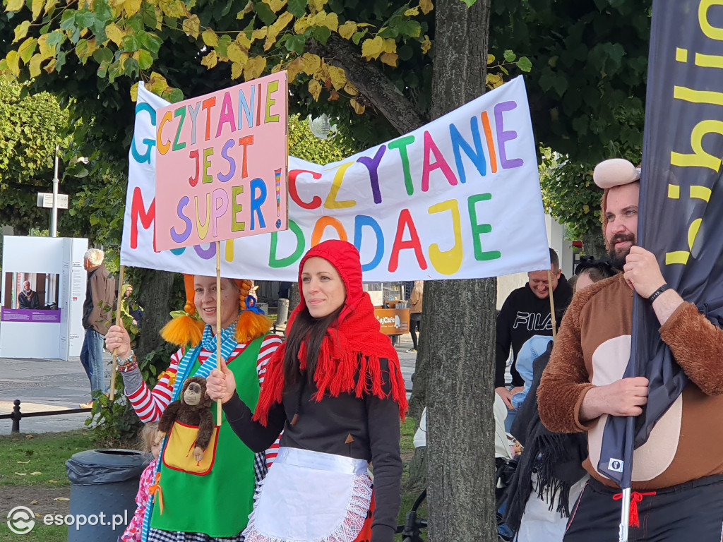 Sopot: Baśniowy korowód przeszedł Monciakiem! [FOTO]