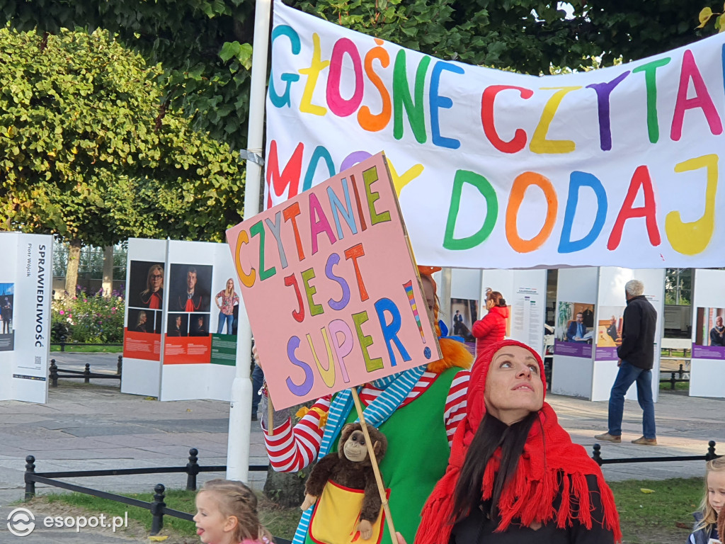 Sopot: Baśniowy korowód przeszedł Monciakiem! [FOTO]