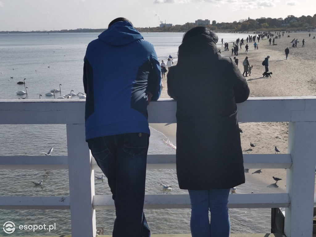 Sopot zalany słońcem! Tłumy spacerowiczów w kolejny październikowy weekend [FOTO]