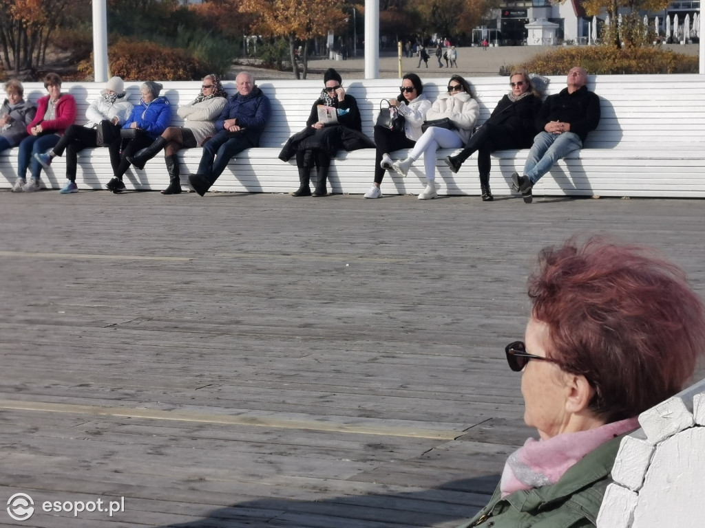Sopot zalany słońcem! Tłumy spacerowiczów w kolejny październikowy weekend [FOTO]