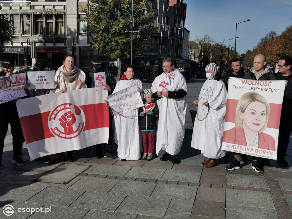 Sopot przeciwko przetrzymywaniu w więzieniu A. Borys i A. Poczobuta [FOTO]