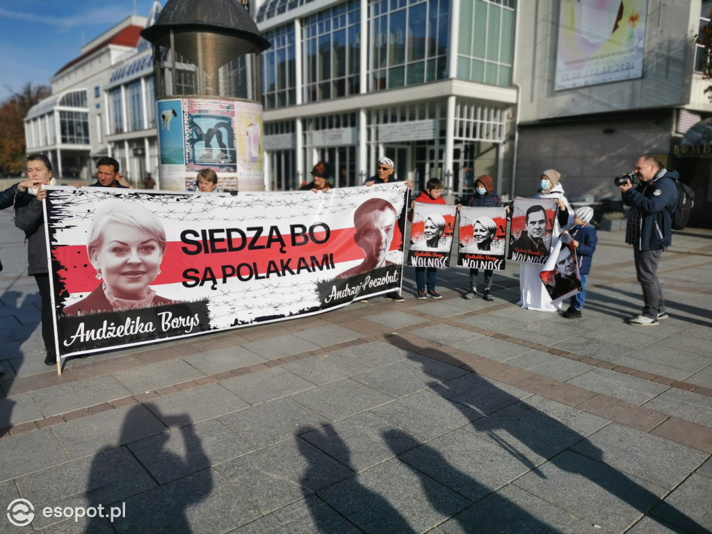 Sopot przeciwko przetrzymywaniu w więzieniu A. Borys i A. Poczobuta [FOTO]