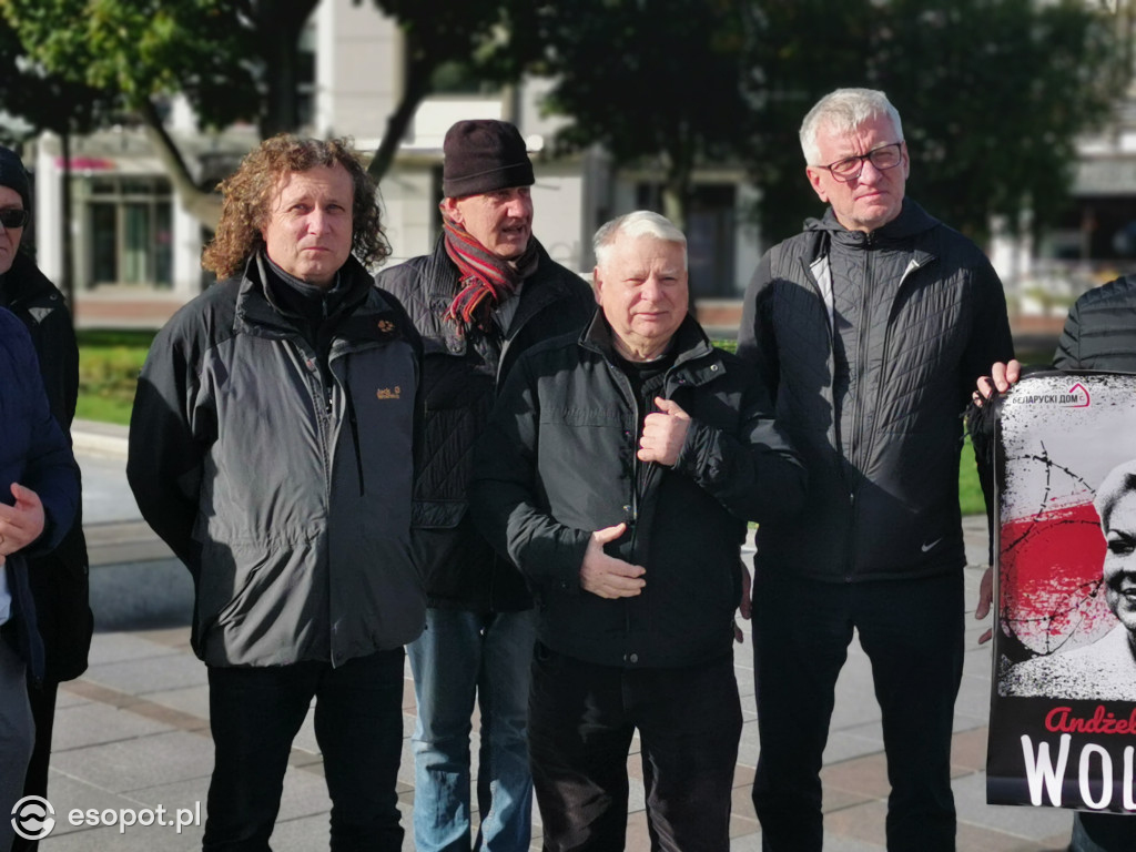 Sopot przeciwko przetrzymywaniu w więzieniu A. Borys i A. Poczobuta [FOTO]