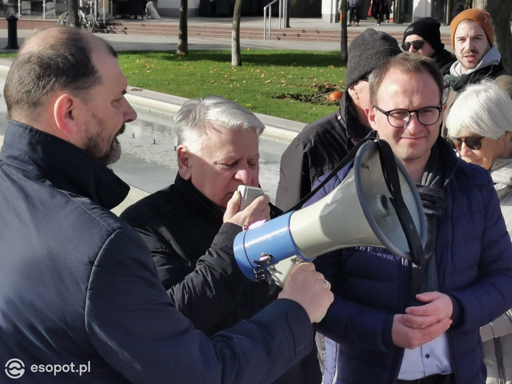 Sopot przeciwko przetrzymywaniu w więzieniu A. Borys i A. Poczobuta [FOTO]