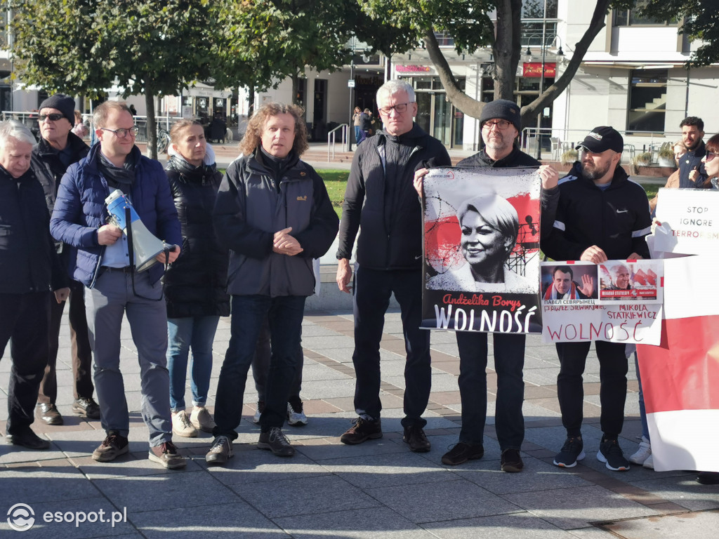 Sopot przeciwko przetrzymywaniu w więzieniu A. Borys i A. Poczobuta [FOTO]