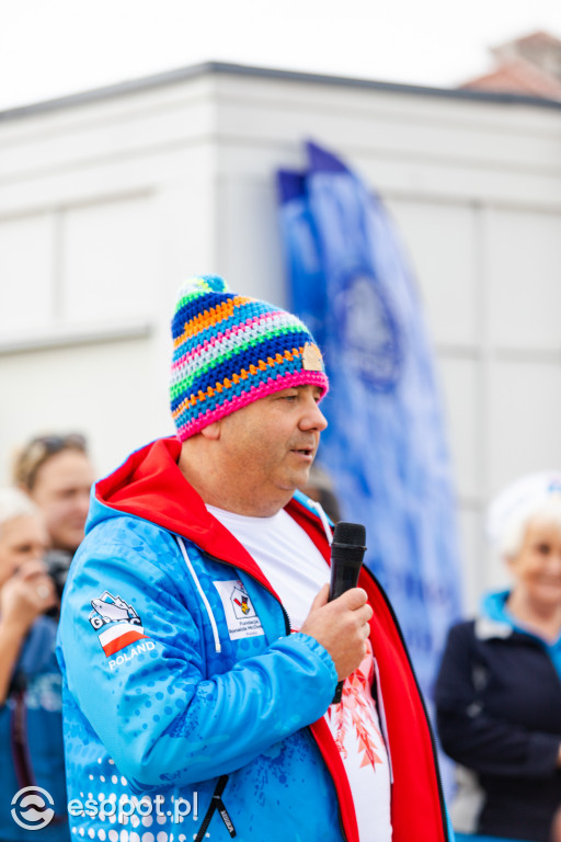 Skok Niepodległości: sopockie morsy świętowały 11 listopada