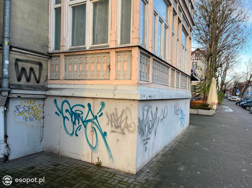 Graffiti na ulicach Sopotu! Problem bez rozwiązania? [FOTO]