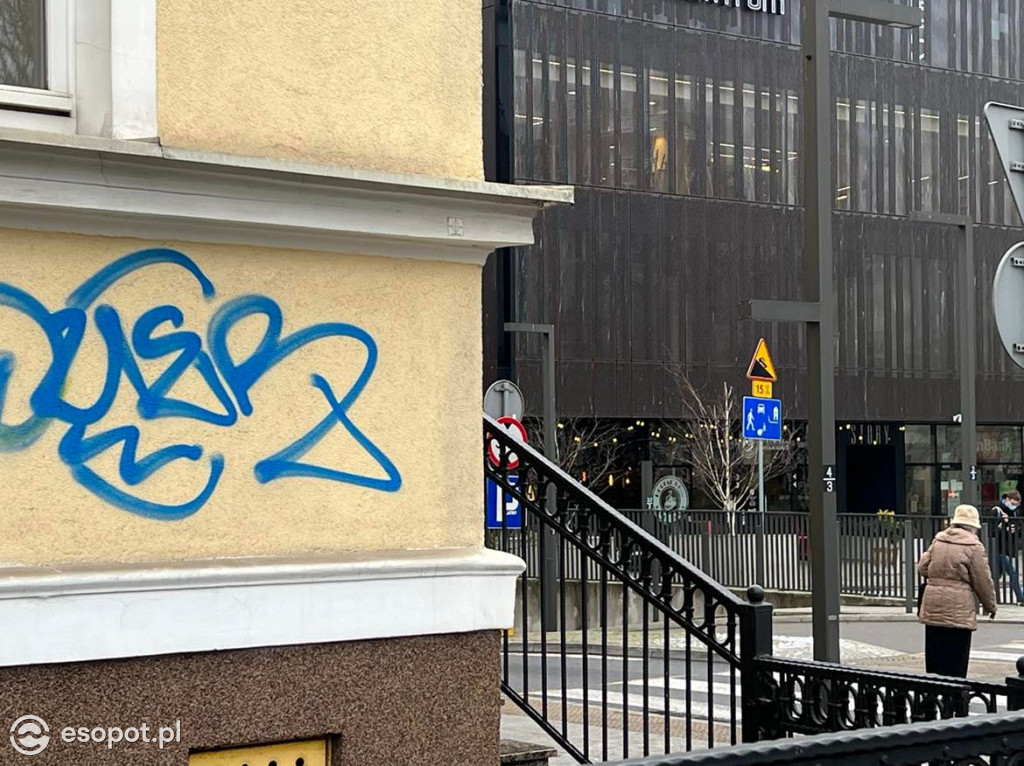 Graffiti na ulicach Sopotu! Problem bez rozwiązania? [FOTO]