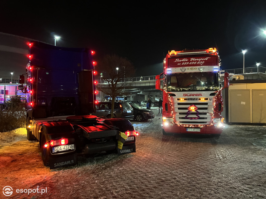 Sopot: Mikołaje w ciężarówkach pod Ergo Areną! Świąteczne szaleństwo kolorów i oktanów [FOTO]