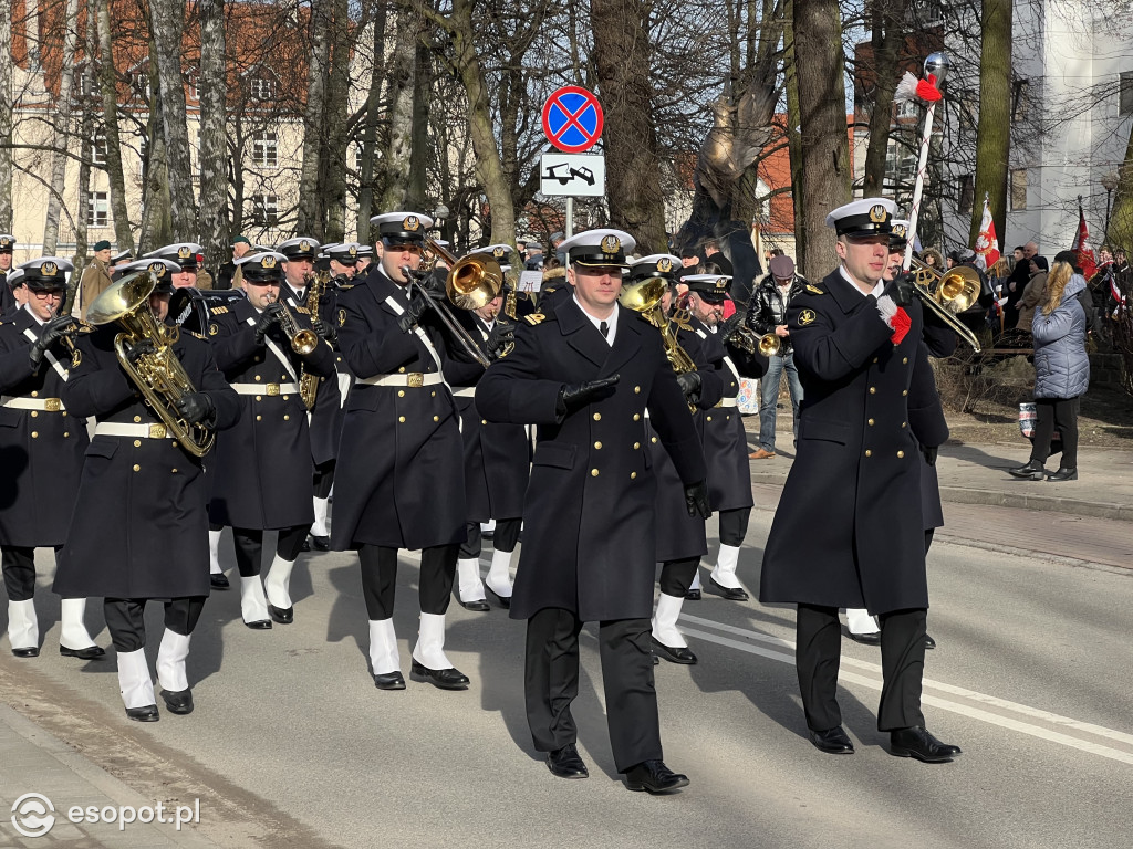 Sopot: Obchody 80. rocznicy  powstania Armii Krajowej [FOTO]