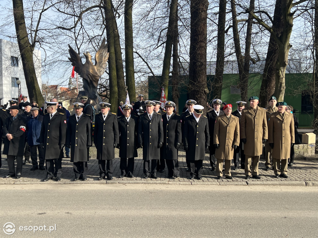Sopot: Obchody 80. rocznicy  powstania Armii Krajowej [FOTO]