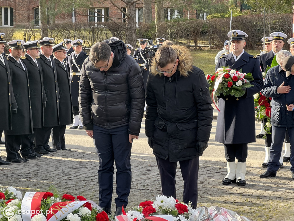 Sopot: Obchody 80. rocznicy  powstania Armii Krajowej [FOTO]