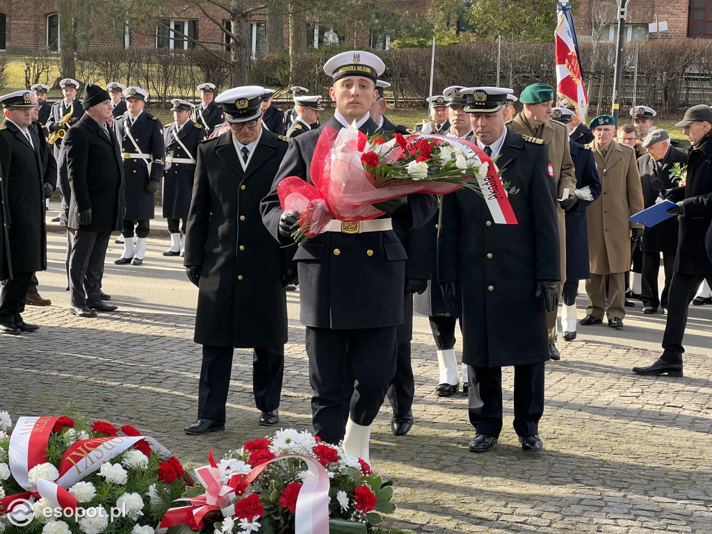 Sopot: Obchody 80. rocznicy  powstania Armii Krajowej [FOTO]