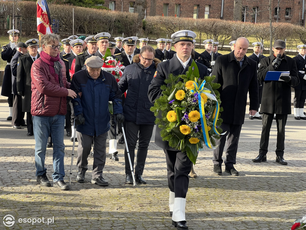 Sopot: Obchody 80. rocznicy  powstania Armii Krajowej [FOTO]
