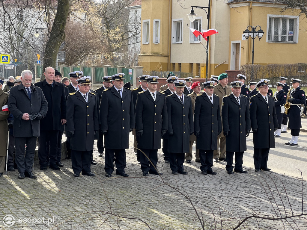 Sopot: Obchody 80. rocznicy  powstania Armii Krajowej [FOTO]