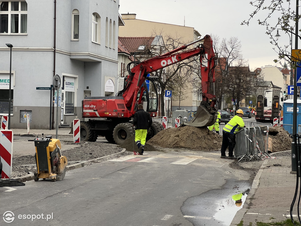 Przebudowa skrzyżowań na ul. Grunwaldzkiej! Zobacz, jak przebiegają prace [FOTO]