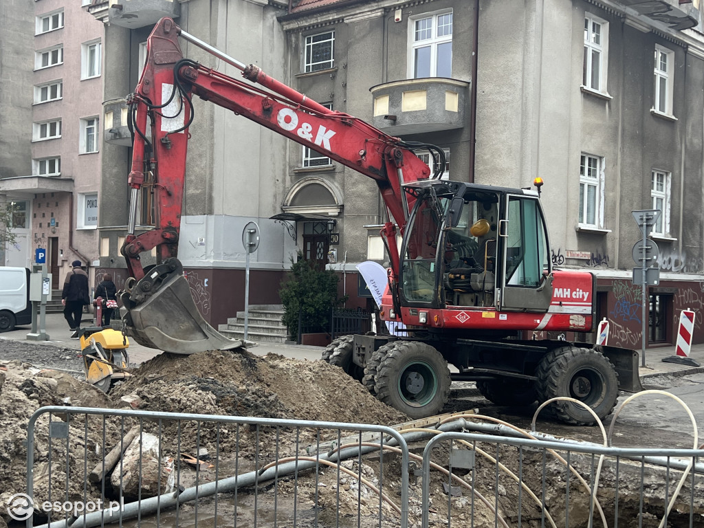Przebudowa skrzyżowań na ul. Grunwaldzkiej! Zobacz, jak przebiegają prace [FOTO]