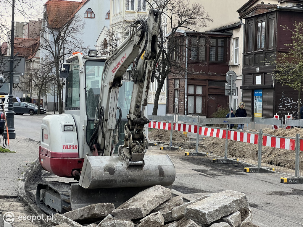 Przebudowa skrzyżowań na ul. Grunwaldzkiej! Zobacz, jak przebiegają prace [FOTO]