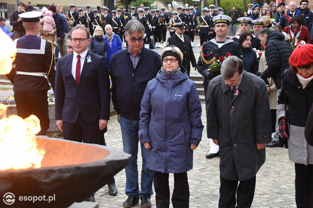 Obchody 3 Maja w Sopocie - msza, defilada, złożenie kwiatów i salwa honorowa