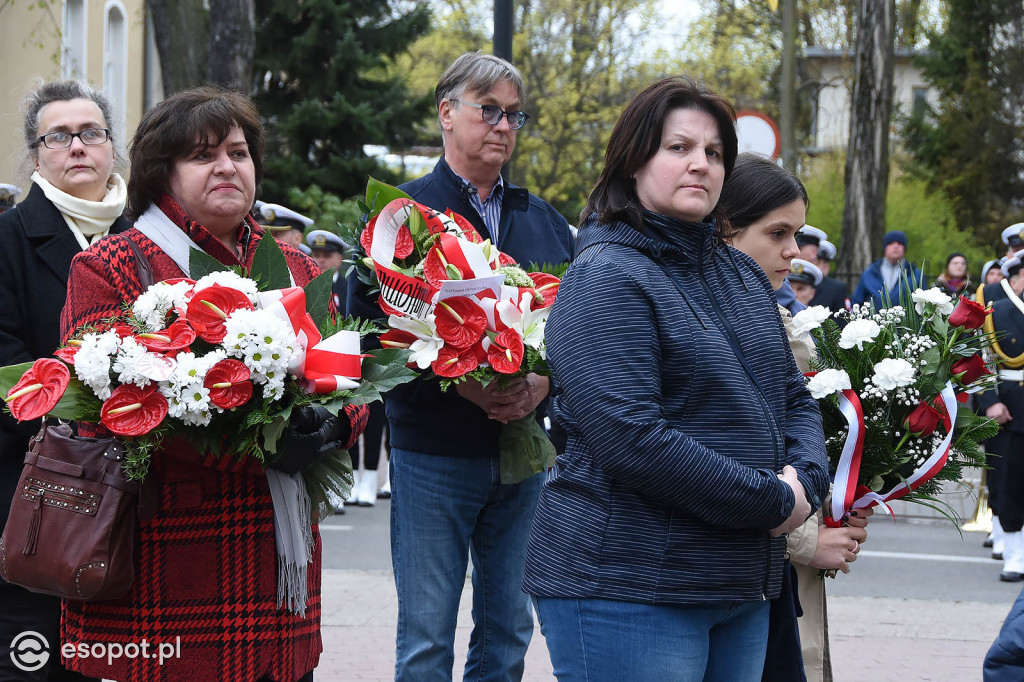 Obchody 3 Maja w Sopocie - msza, defilada, złożenie kwiatów i salwa honorowa