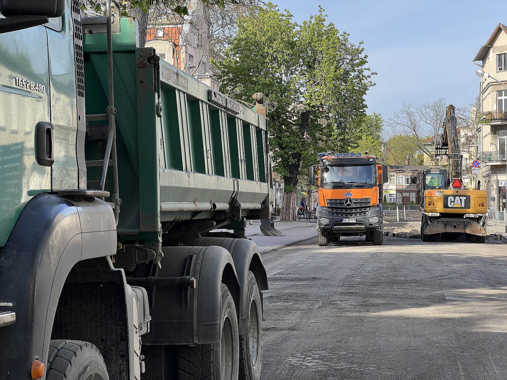 Ruszyła przebudowa ul. 3 Maja w Sopocie! Co kryje się pod asfaltem? [FOTO]
