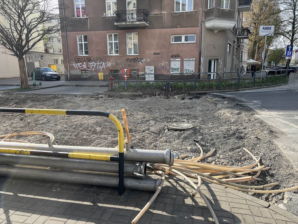 Ruszyła przebudowa ul. 3 Maja w Sopocie! Co kryje się pod asfaltem? [FOTO]