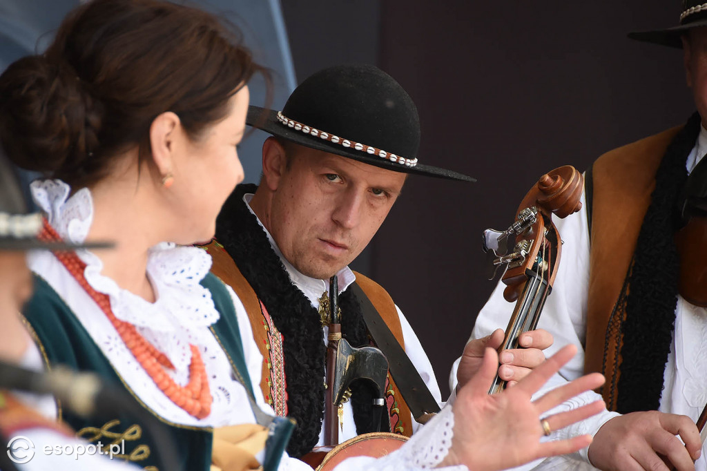 Zakopane otworzyło sezon w Sopocie! - sztorm przywitał się z halnym