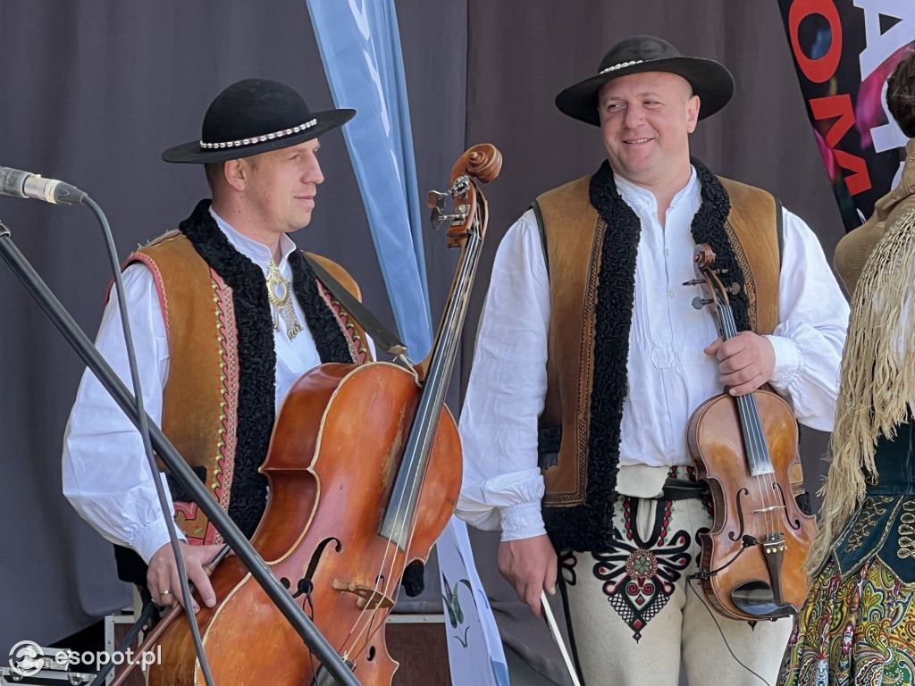 Zakopane otworzyło sezon w Sopocie! - sztorm przywitał się z halnym