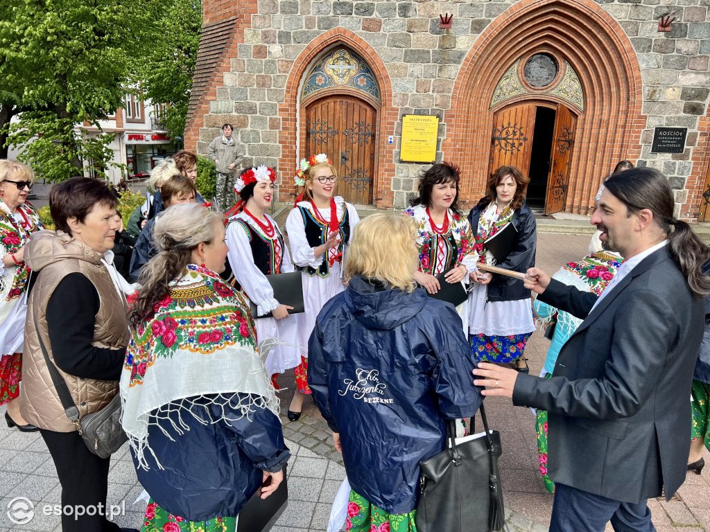 Parada chórów wróciła do Sopotu! Rozśpiewany, kolorowy orszak na Monciaku [FOTO]