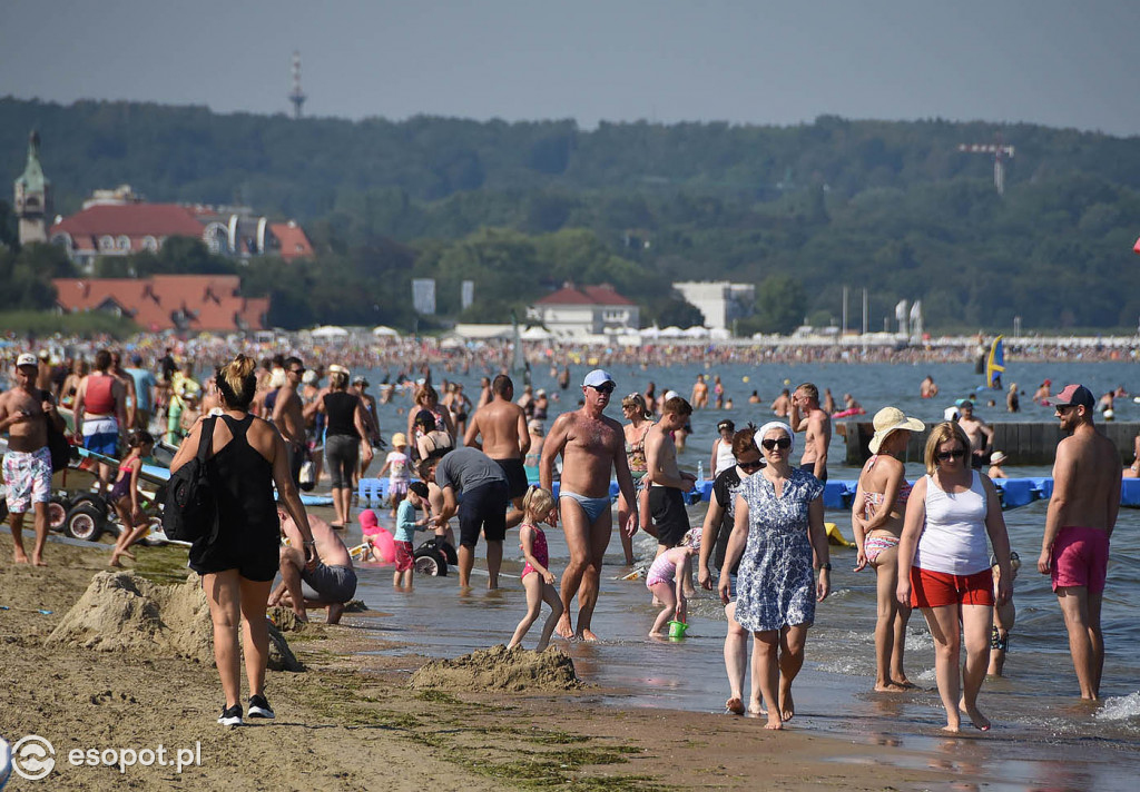 Morze ludzi przelało się przez Sopot! Za nami ostatni weekend wakacji [FOTO]