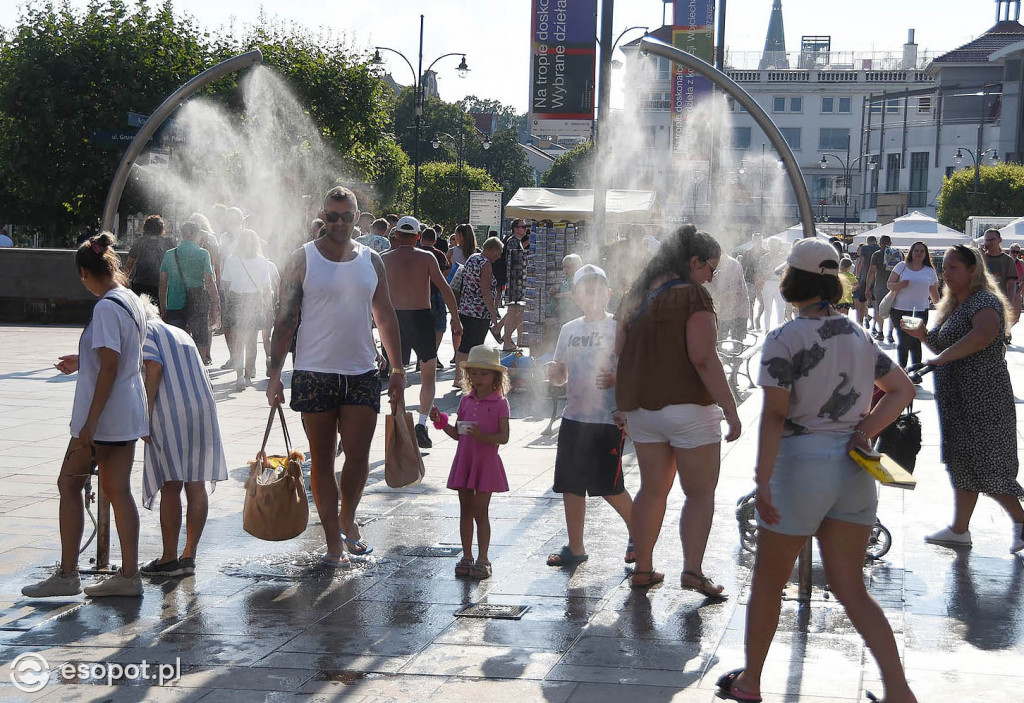 Morze ludzi przelało się przez Sopot! Za nami ostatni weekend wakacji [FOTO]