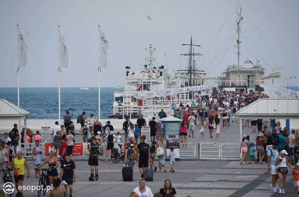 Morze ludzi przelało się przez Sopot! Za nami ostatni weekend wakacji [FOTO]