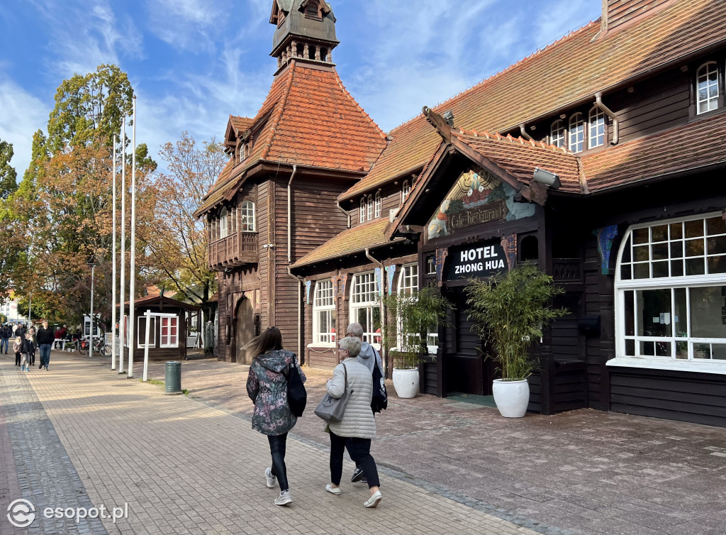 Zakochacie się w tych zdjęciach! Magiczny Sopot w kolorach jesieni [FOTO]