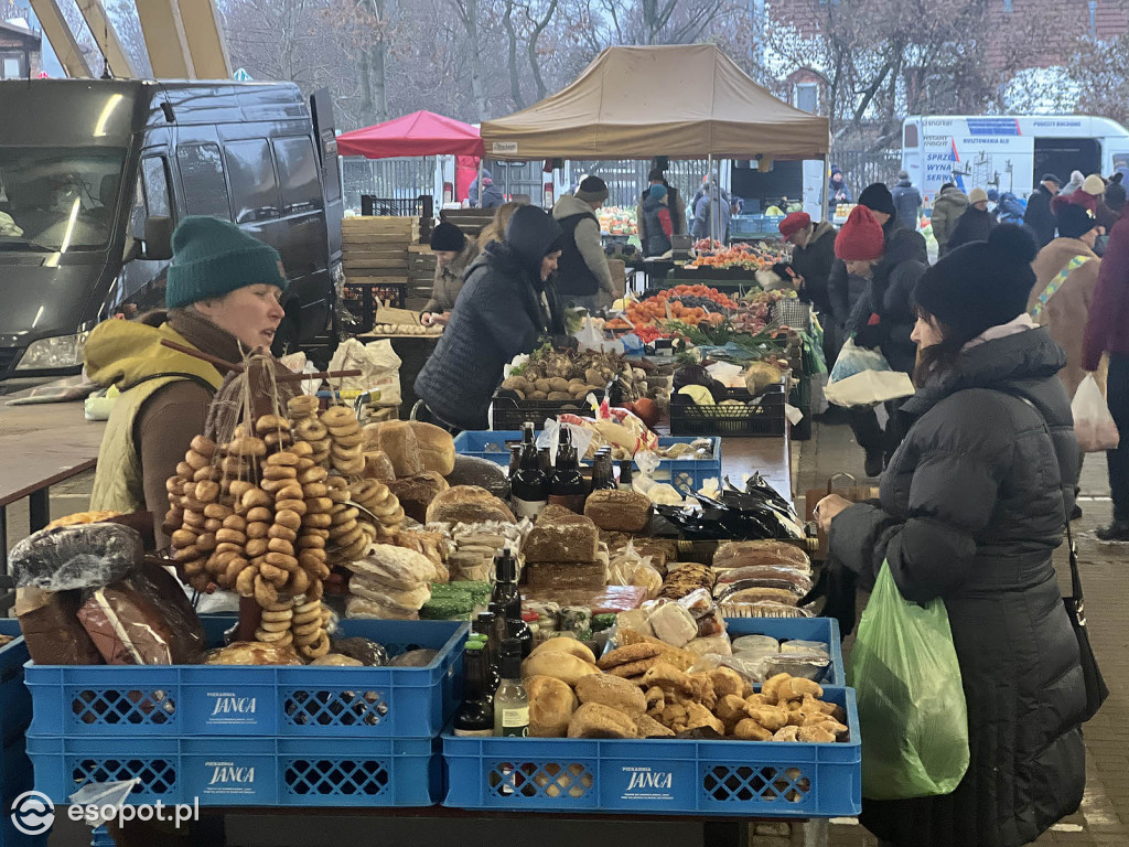 Świątecznie na Sopockim Rynku - odwiedziliśmy popularny targ [FOTO]