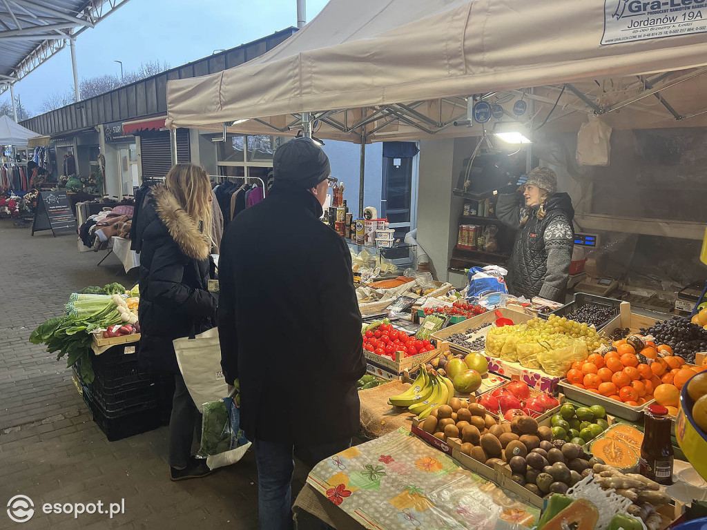 Świątecznie na Sopockim Rynku - odwiedziliśmy popularny targ [FOTO]