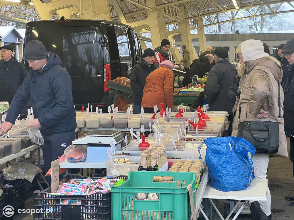 Świątecznie na Sopockim Rynku - odwiedziliśmy popularny targ [FOTO]
