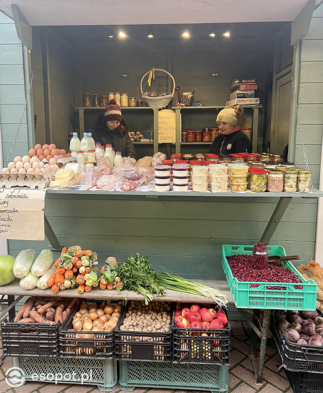 Świątecznie na Sopockim Rynku - odwiedziliśmy popularny targ [FOTO]