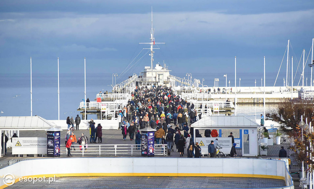 Słoneczny Sopot na pięknych zdjęciach! Za nami ostatni weekend listopada [FOTO]