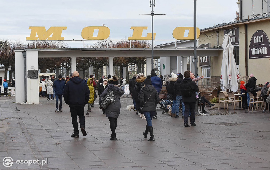 Słoneczny Sopot na pięknych zdjęciach! Za nami ostatni weekend listopada [FOTO]