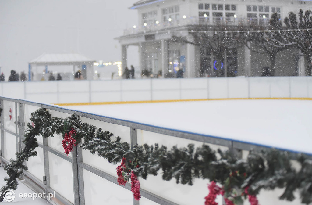 Bajkowy Sopot na zdjęciach! Zimowy początek grudnia w kurorcie [FOTO]