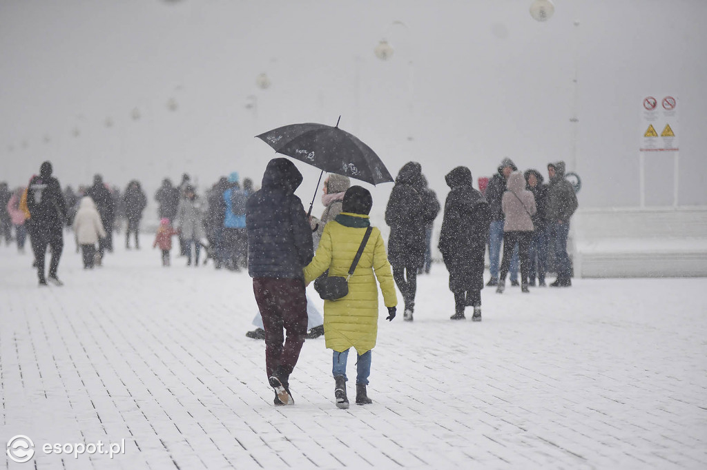 Bajkowy Sopot na zdjęciach! Zimowy początek grudnia w kurorcie [FOTO]