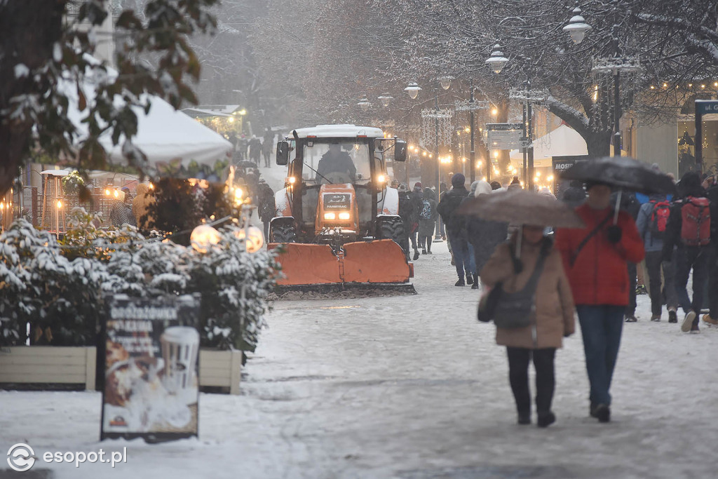 Bajkowy Sopot na zdjęciach! Zimowy początek grudnia w kurorcie [FOTO]