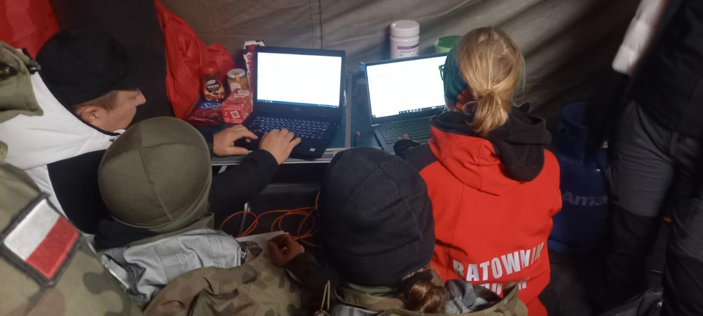 Poszukiwania zaginionych w trójmiejskim lesie! Tak ćwiczyli pomorscy terytorialsi [FOTO]